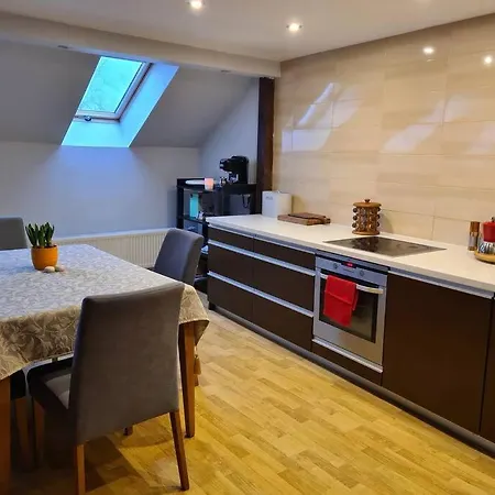 3 Bd Spacy Centrum 110m2 Apartment