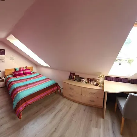 3 Bd Spacy Centrum 110m2 דירה *
